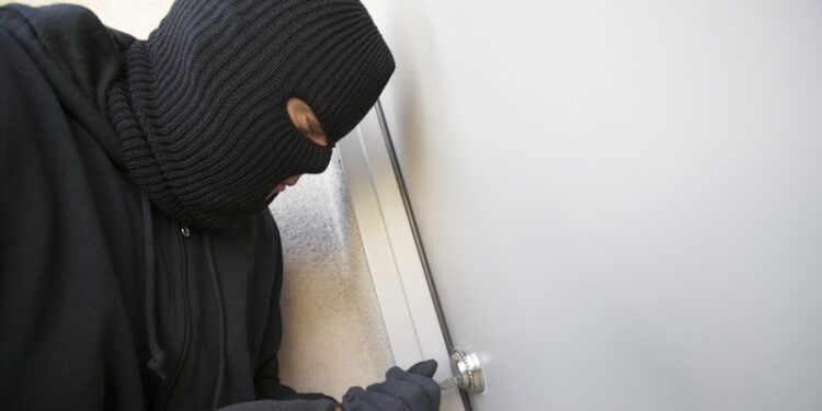 Viete ako si zabezpečiť byt?