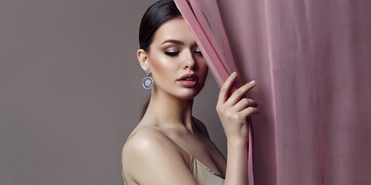 Na čo sa zamerať pri výbere náušníc?